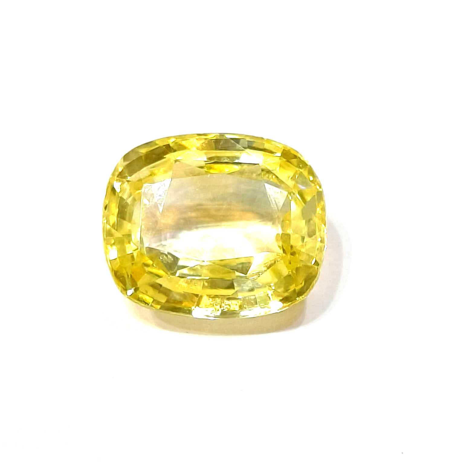 Yellow natural sapphire