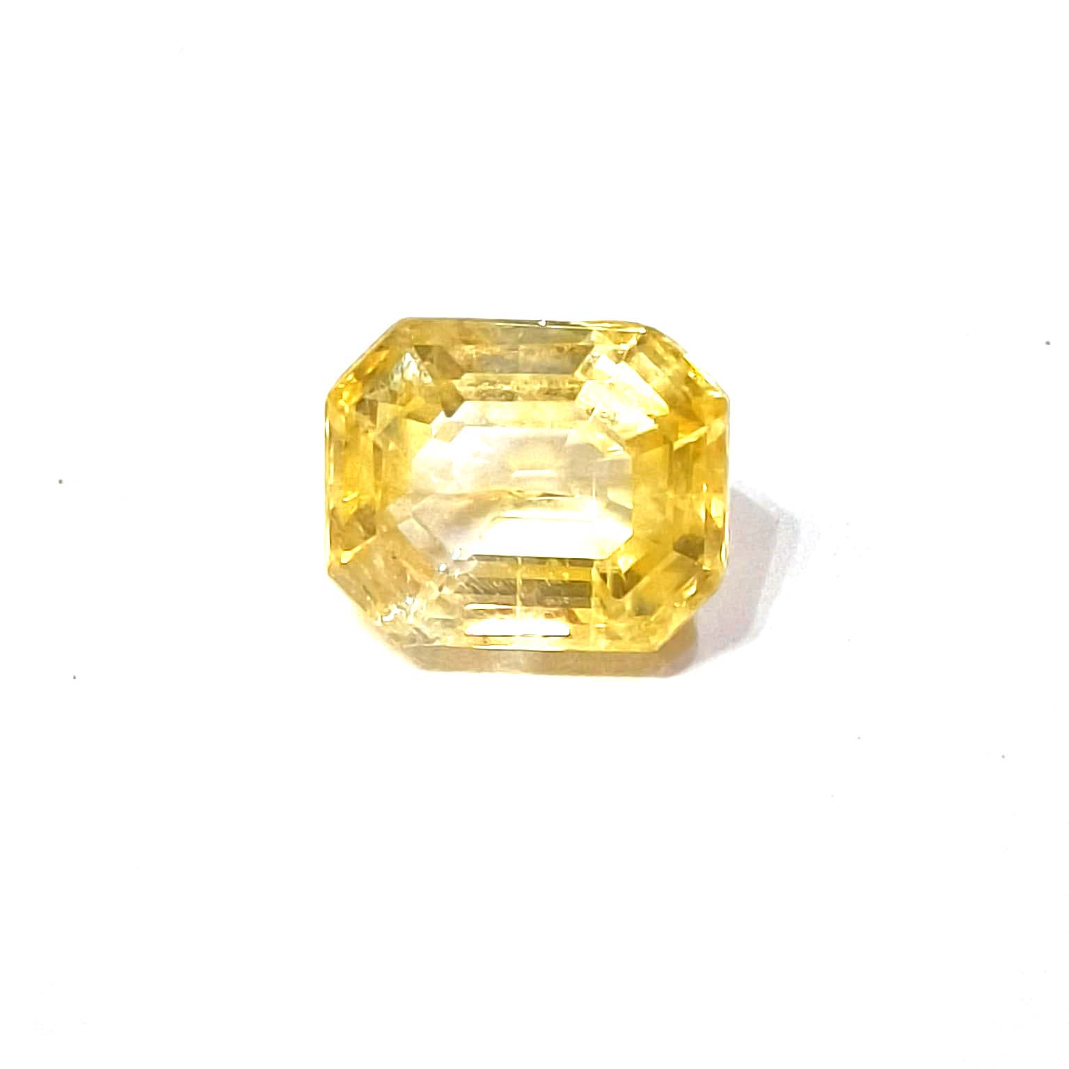 Yellow natural sapphire