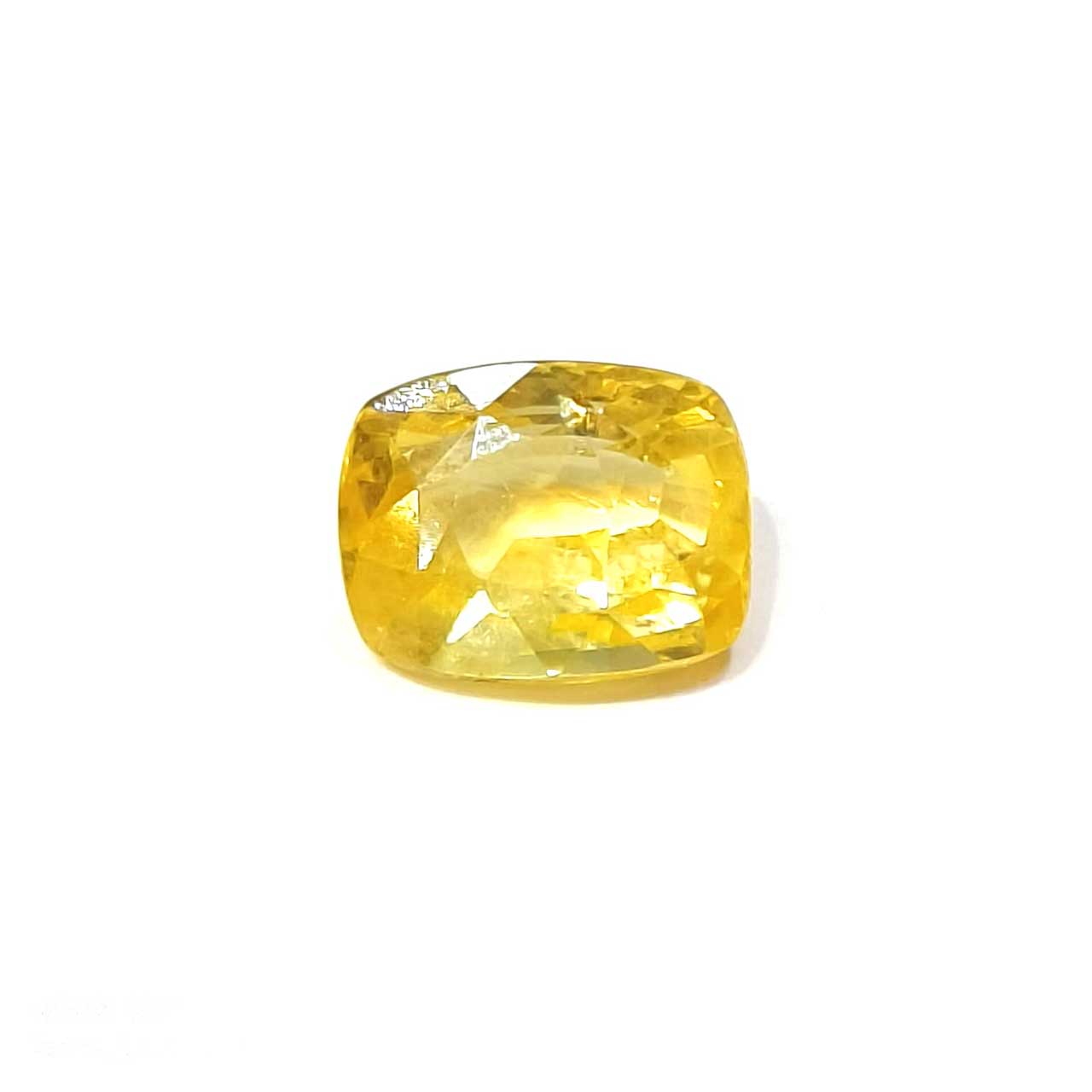 Yellow natural sapphire